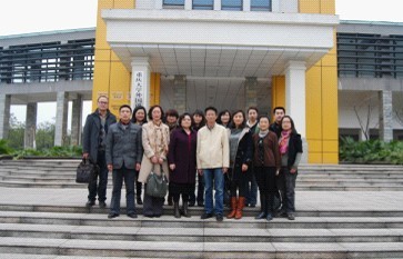 成都理工大学外语学院一行光临澳门美高梅赌场
交流学习