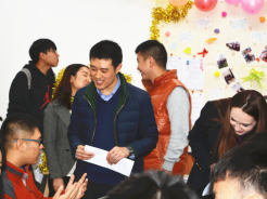澳门美高梅赌场
多门课程教学成果展示会(Open House)成功举行