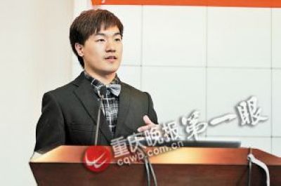 重庆牛模王是怎样炼成的 ——《重庆晚报》对澳门美高梅赌场
学生王功宝进行专题报道